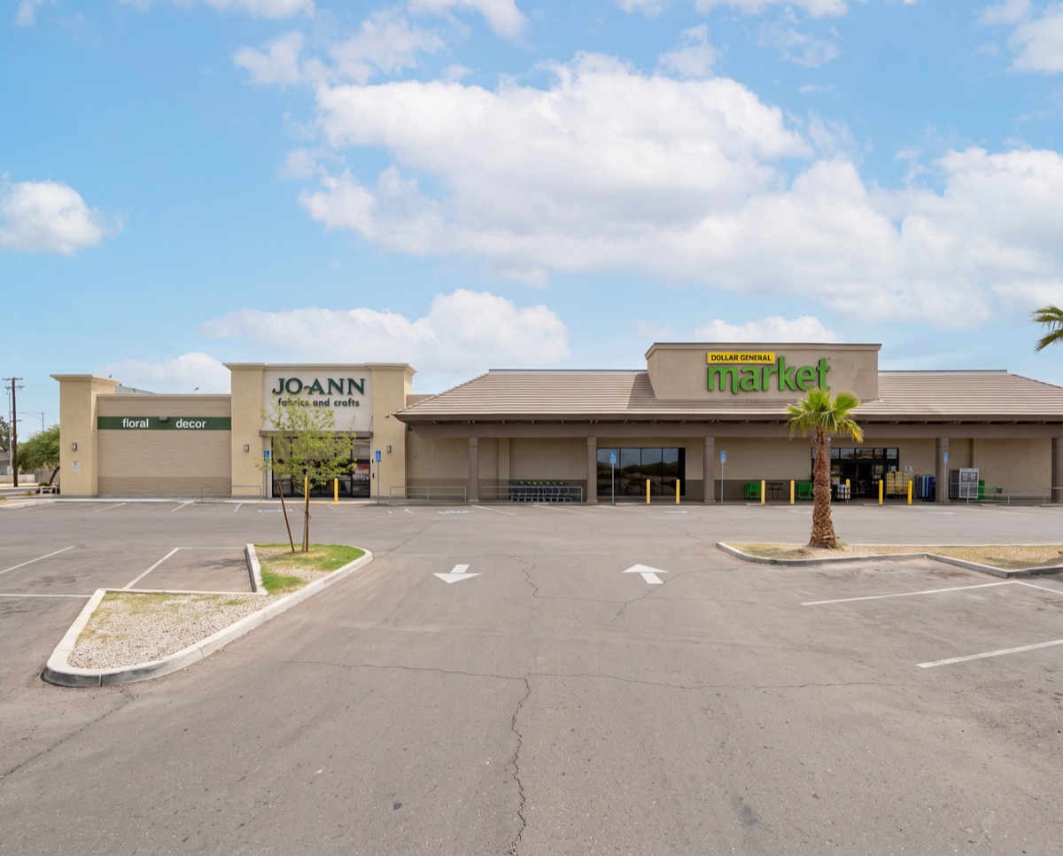 Dollar General & Jo-Ann Fabrics, El Centro, CA