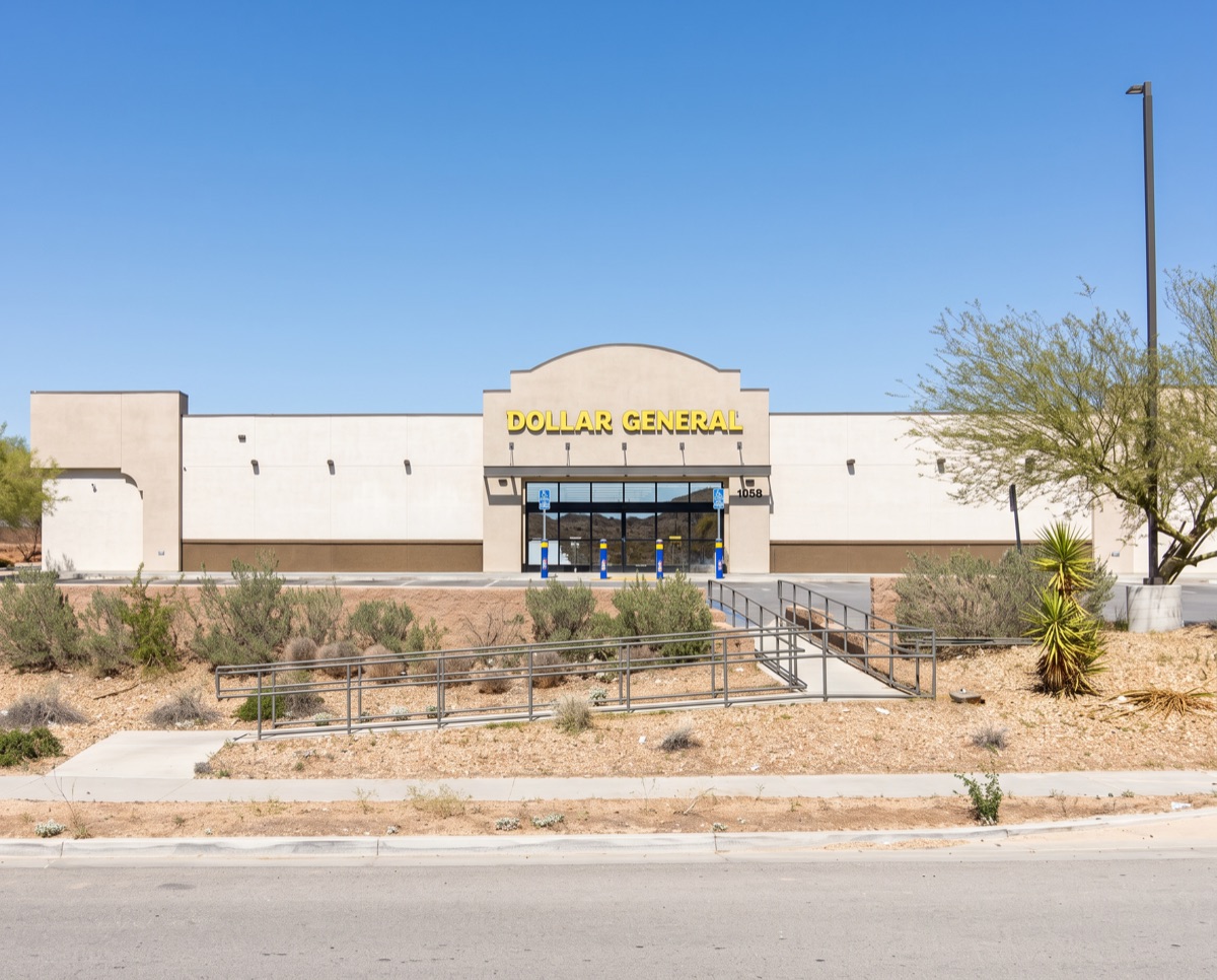 Dollar General, Landers, CA