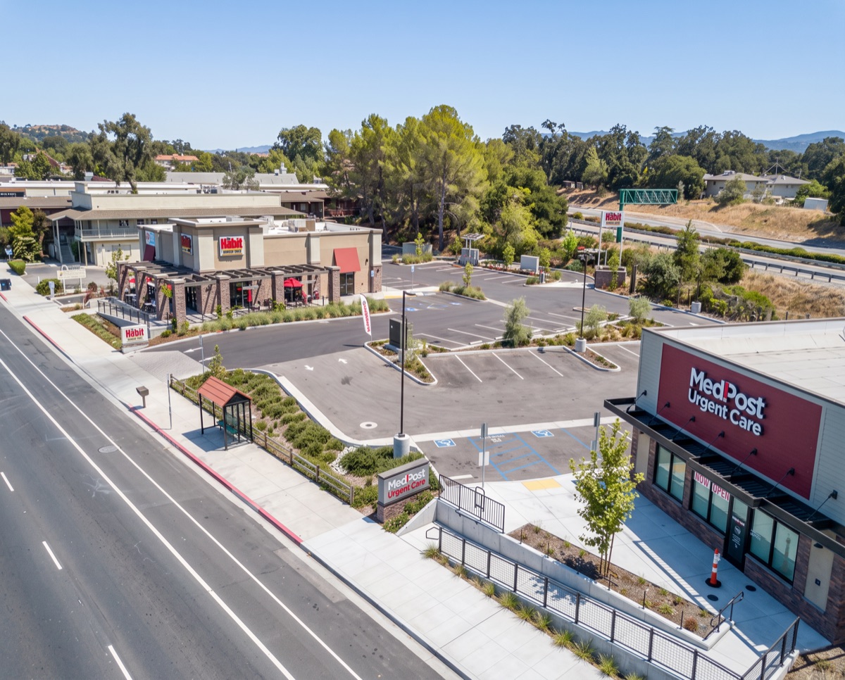 Habit Burger & MedPost, Atascadero, CA