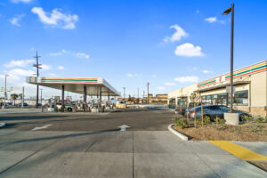 7-Eleven Gas Station | Bakersfield, CA